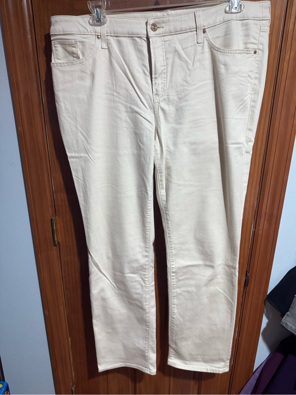 Chico's Cream Straight-Leg Jeans